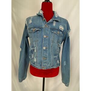 Shein women’s distressed denim trucker jacket medium gently used great looking!